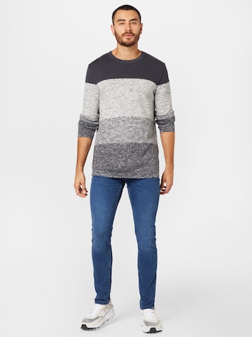 TOM TAILOR DENIM Sweater in Grey