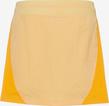 Nike Sportswear Skirt in Yellow