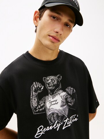 Tommy Jeans T-shirt 'BEAR' i svart