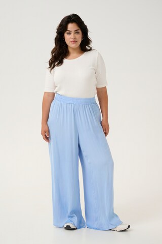 Loosefit Pantalon 'Amaile' KAFFE CURVE en bleu