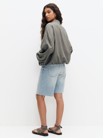 Veste mi-saison Pull&Bear en gris