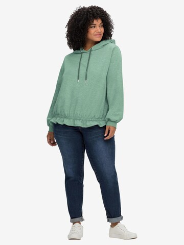 SHEEGO Sweatshirt in Green