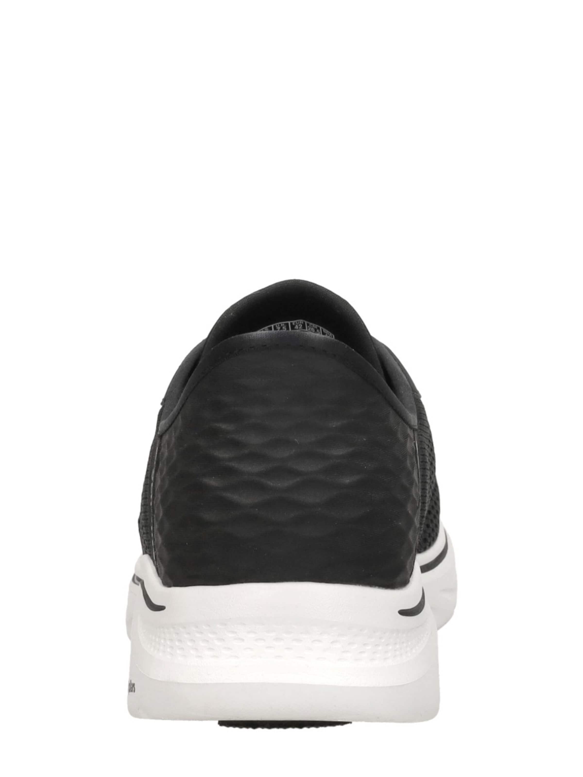 Baskets basses 'Go Walk 7 - Free Hand 2' SKECHERS en noir