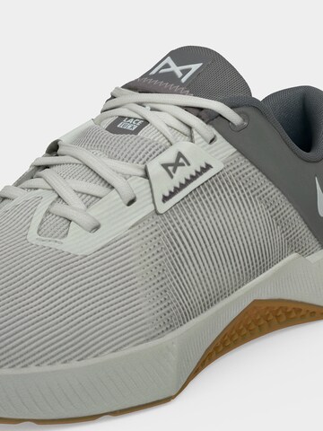 NIKE Sportovní boty 'METCON 10' – šedá