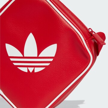 Sac à bandoulière 'Adicolor Classic' ADIDAS ORIGINALS en rouge