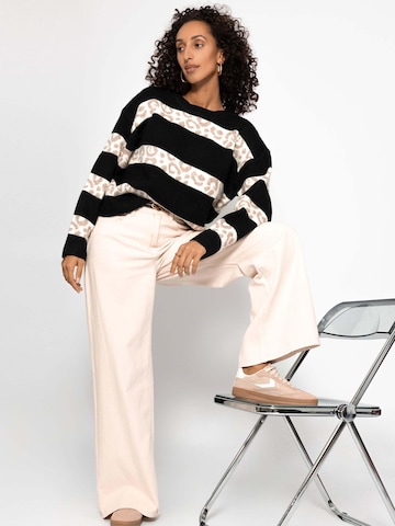 SASSYCLASSY Sweater in Black