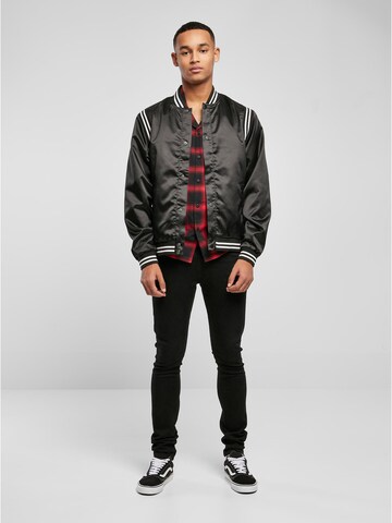 Veste mi-saison 'Satin' Urban Classics en noir