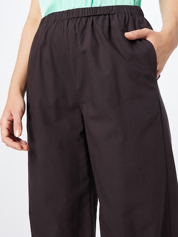 Samsoe Samsoe Trousers 'SANDRA' in Black