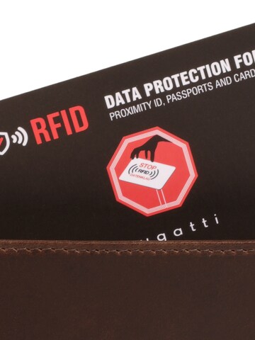bugatti Wallet 'ROMANO' in Brown