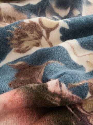 Next Scarf in White