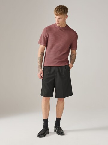 raudona Next Marškinėliai