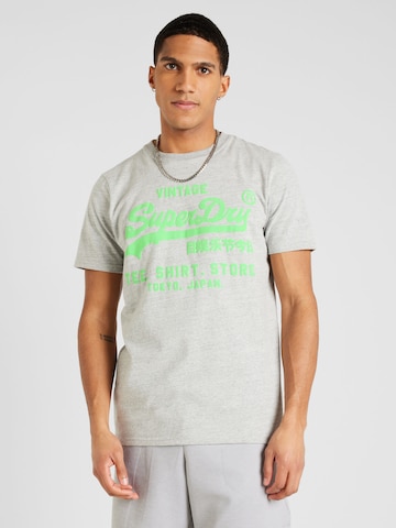 T-Shirt Superdry en gris : devant