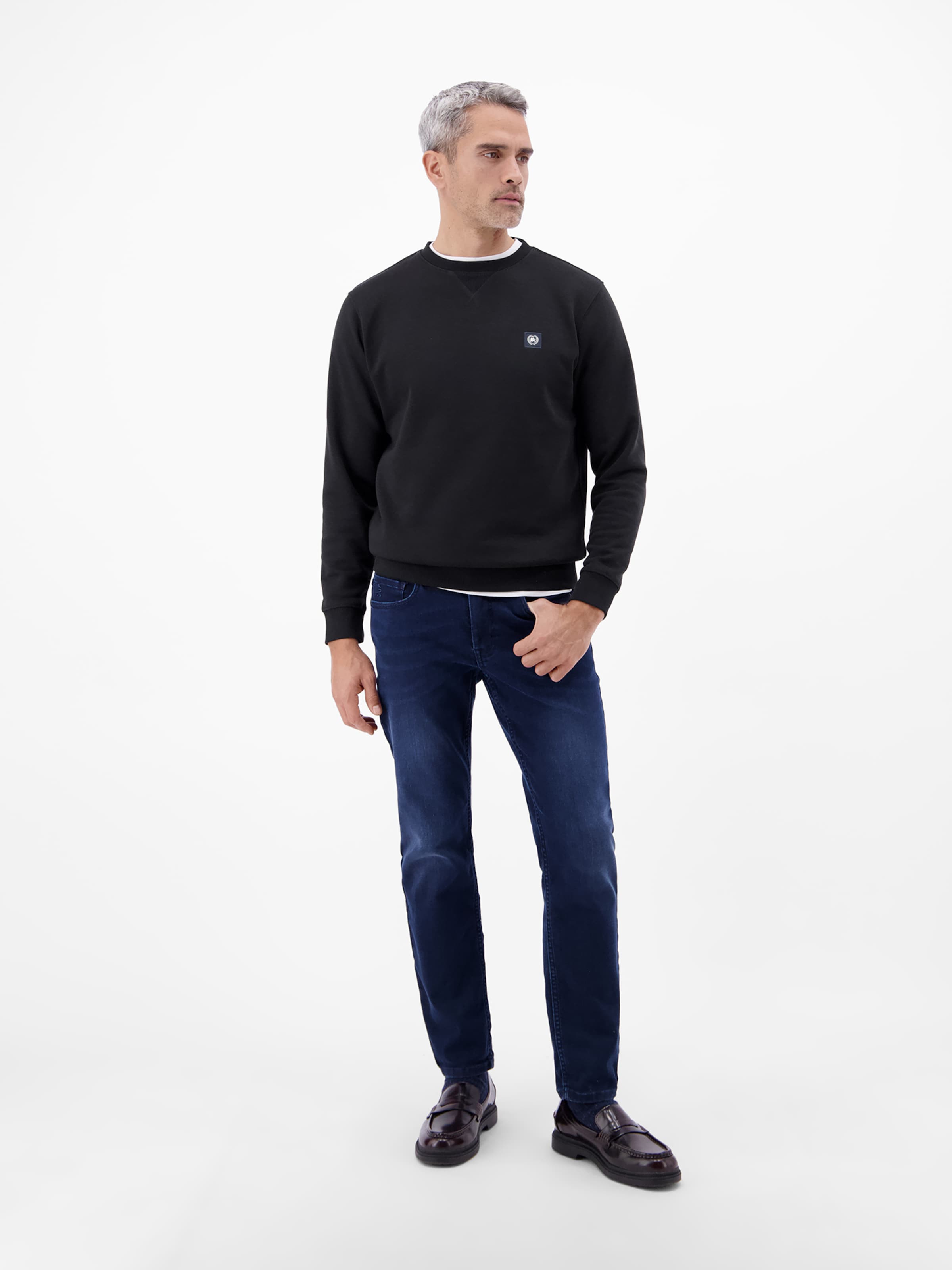 LERROS Sweatshirt in Schwarz: Vorderseite