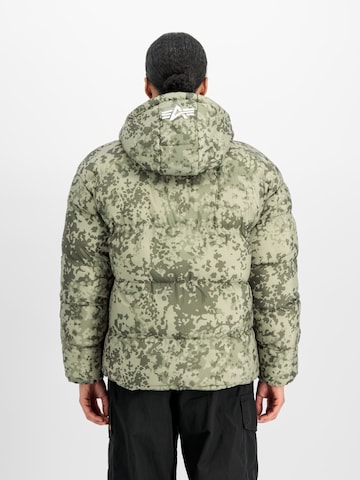 ALPHA INDUSTRIES Jacke in Schwarz: Rückseite