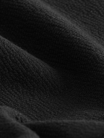 Next - Camiseta en negro