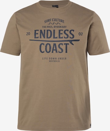 Men Plus Shirt in Brown: front