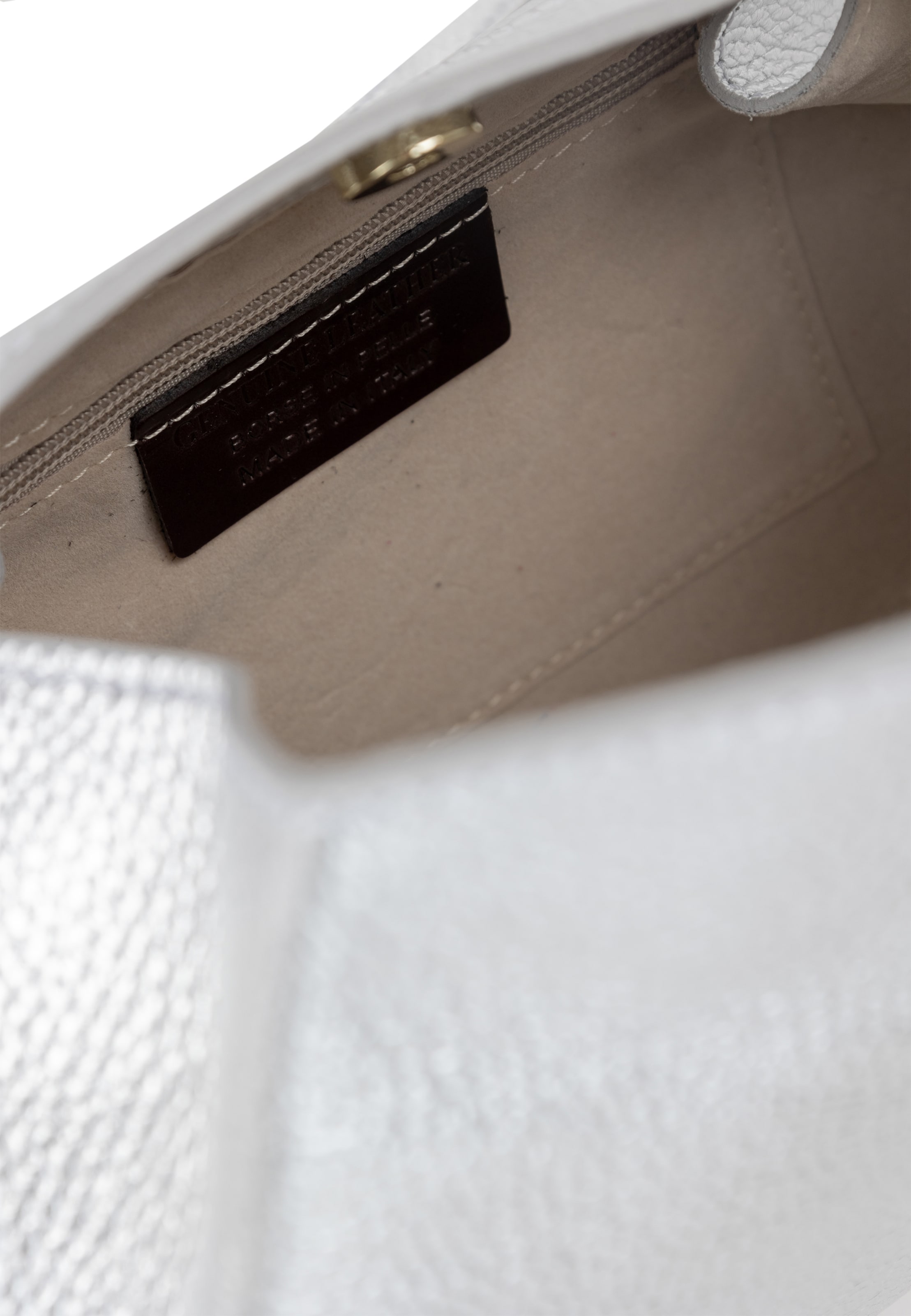 Usha Handtas in Zilver