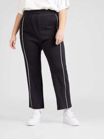 Nike Sportswear regular Παντελόνι φόρμας σε μαύρο: μπροστά