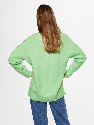 MANGO Пуловер 'Taldorav' в зелено