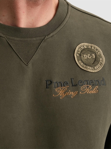 PME Legend Bluzka sportowa 'Sweatshirt with garment-dye wash and artworks' w kolorze zielony