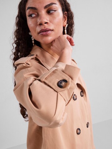 Manteau mi-saison 'VIC' Y.A.S en beige