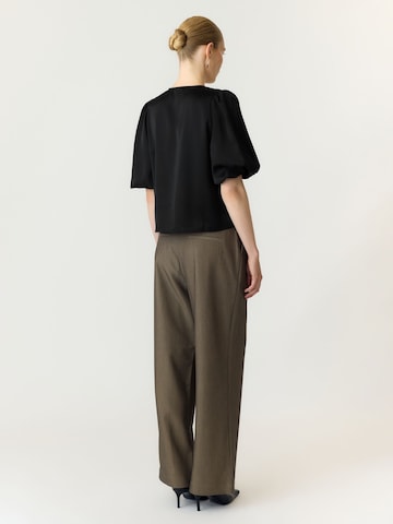 YAS Bluse 'YASPella' i sort