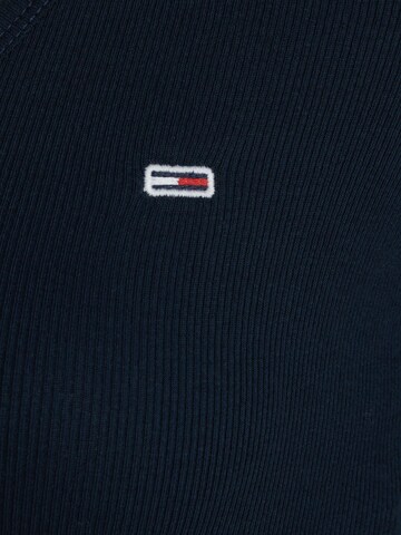 Tommy Jeans Koszulka 'ESSENTIAL' w kolorze niebieski