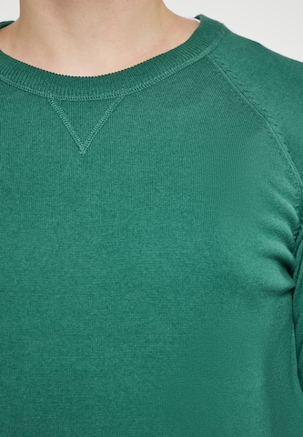 MO Пуловер в зелено