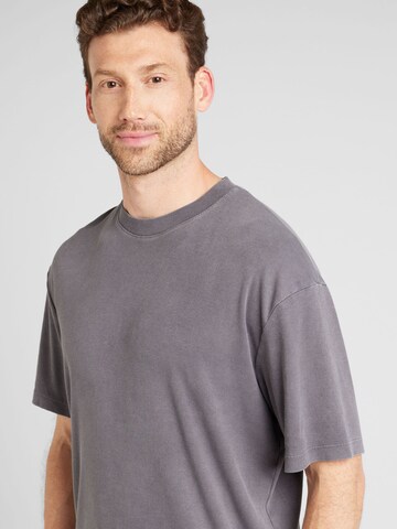 TOPMAN T-Shirt in Schwarz