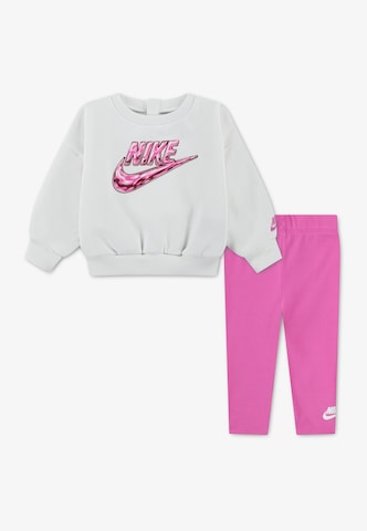 Nike Sportswear - Conjunto en rosa: frente