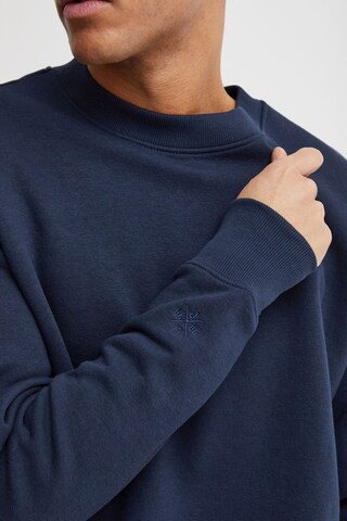 11 Project Sweatshirt in Blauw