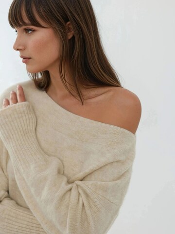 Hiccup Pullover in Beige