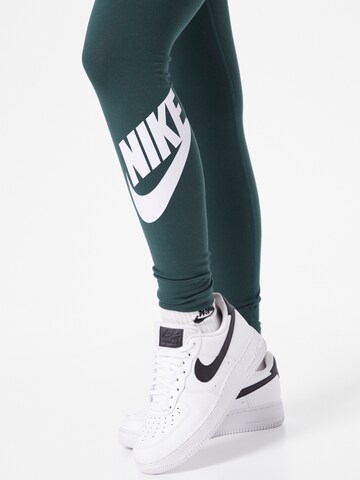 Nike Sportswear Skinny Κολάν 'Essential' σε πράσινο