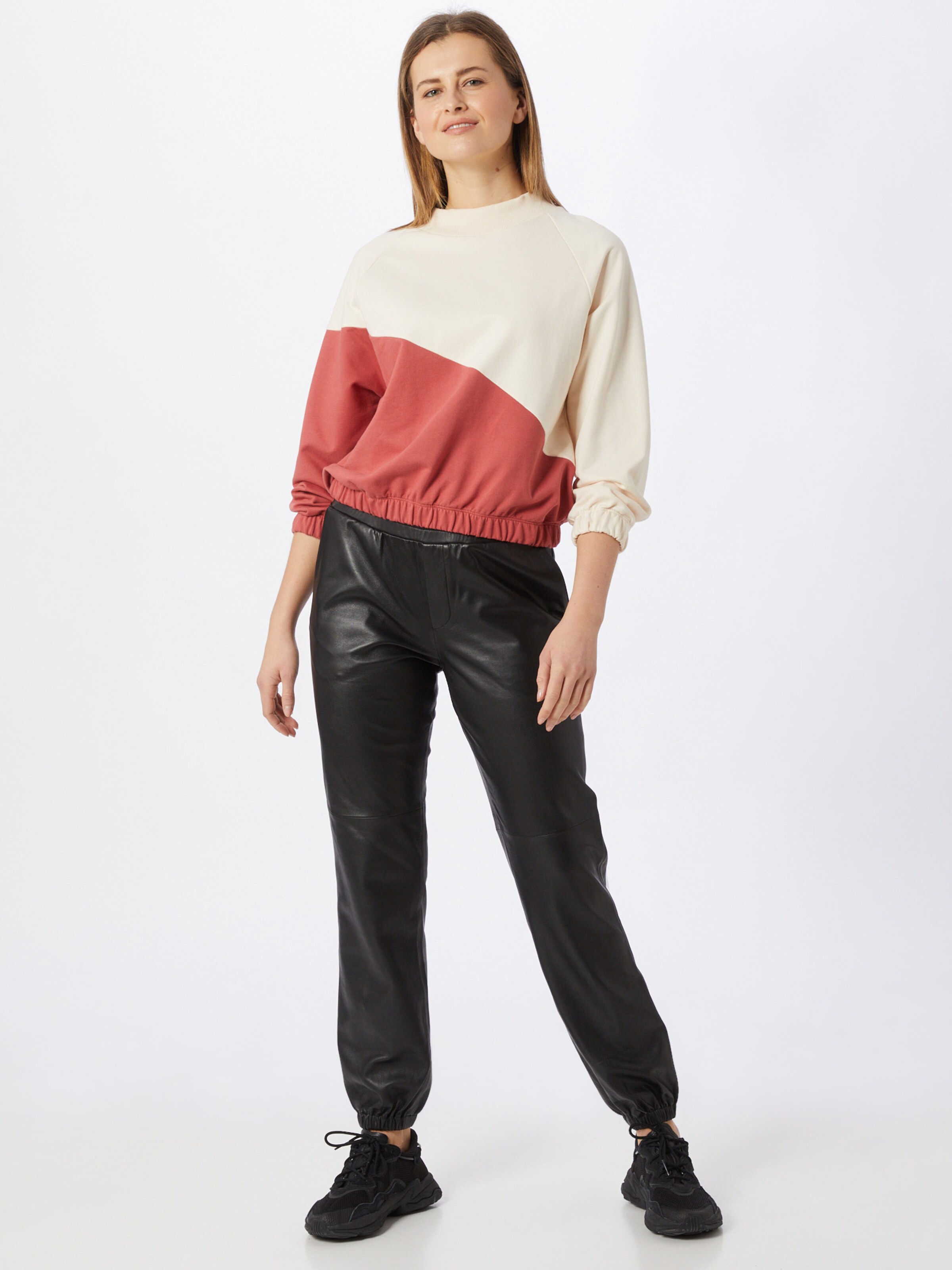 Frauen Sweat Degree Sweatshirt in Beige, Pastellrot - UN50092 Frauen Sweat Degree Sweatshirt in Beige, Pastellrot - UN50092