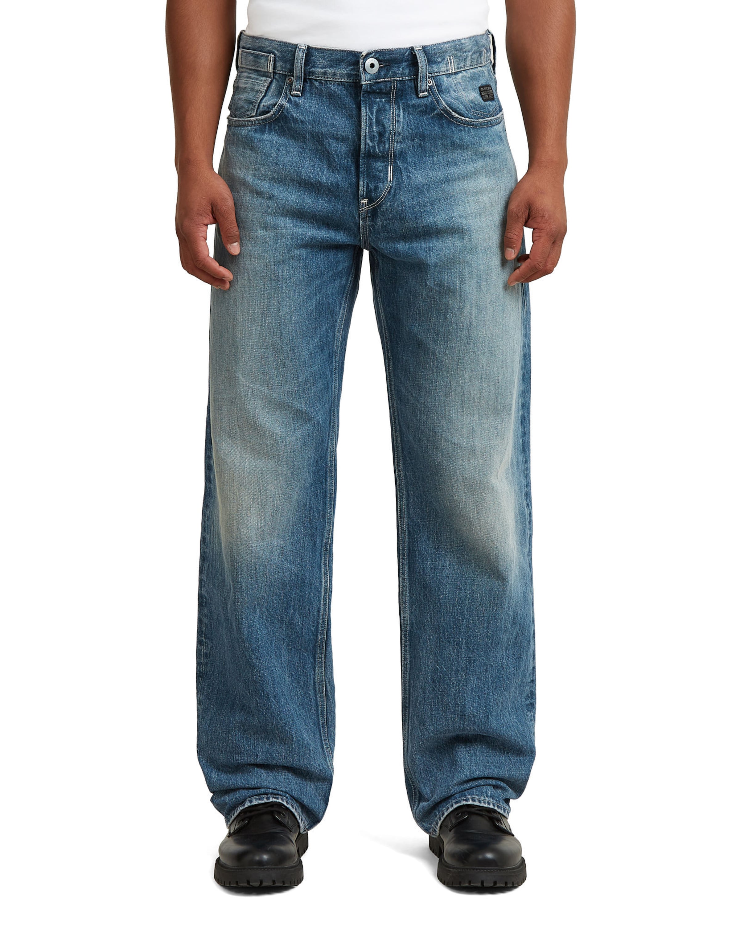 Regular Jean 'Deeggie Relaxed Straight Jeans' G-STAR en bleu : devant