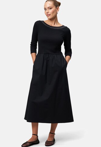 Robe zero en noir : devant