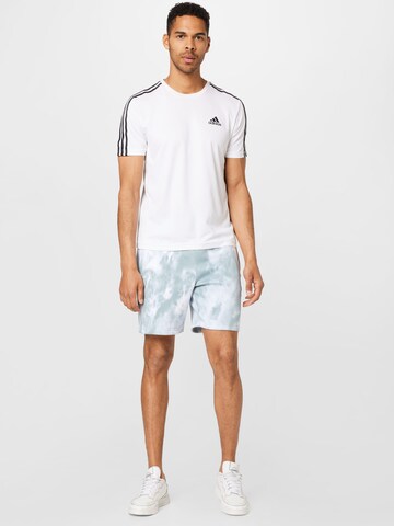 ADIDAS ORIGINALS Regular Shorts 'Adicolor Essentials Trefoil' in Grau