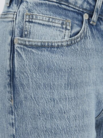 Vero Moda Tall Regular Jeans 'JADA' i blå