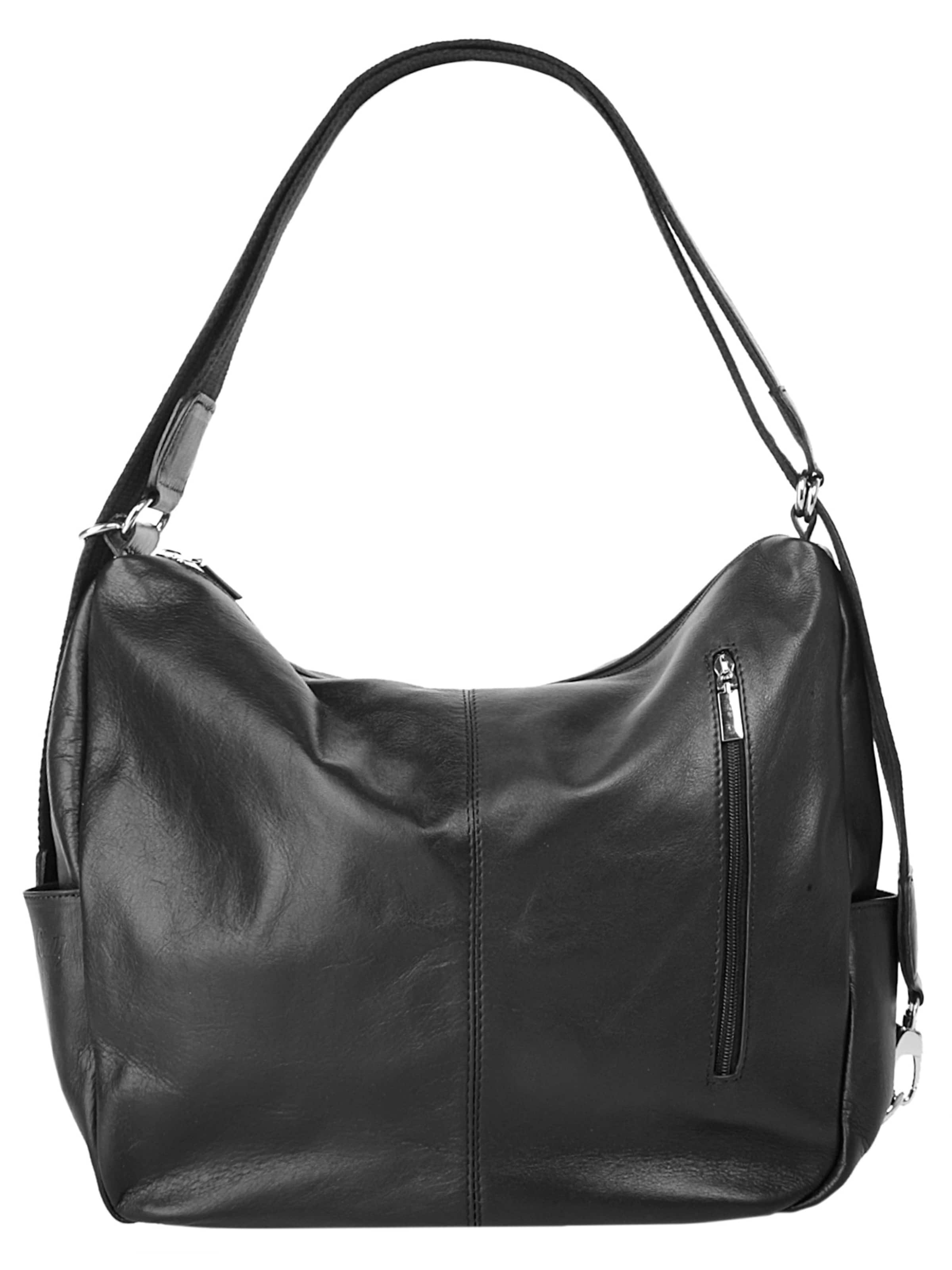 Cluty Backpack in Black: front