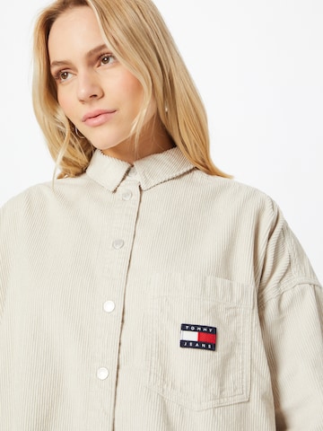 Tommy Jeans - Chaqueta de entretiempo en beige