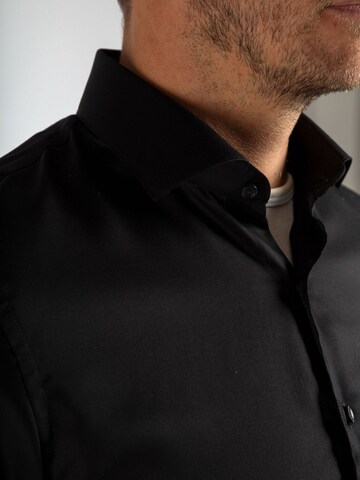 Suitable Slim fit Button Up Shirt in Black