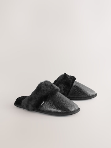 Next - Pantufa em preto