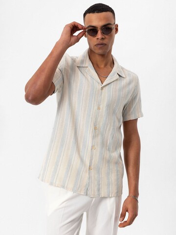 Antioch Regular fit Overhemd in Beige: voorkant