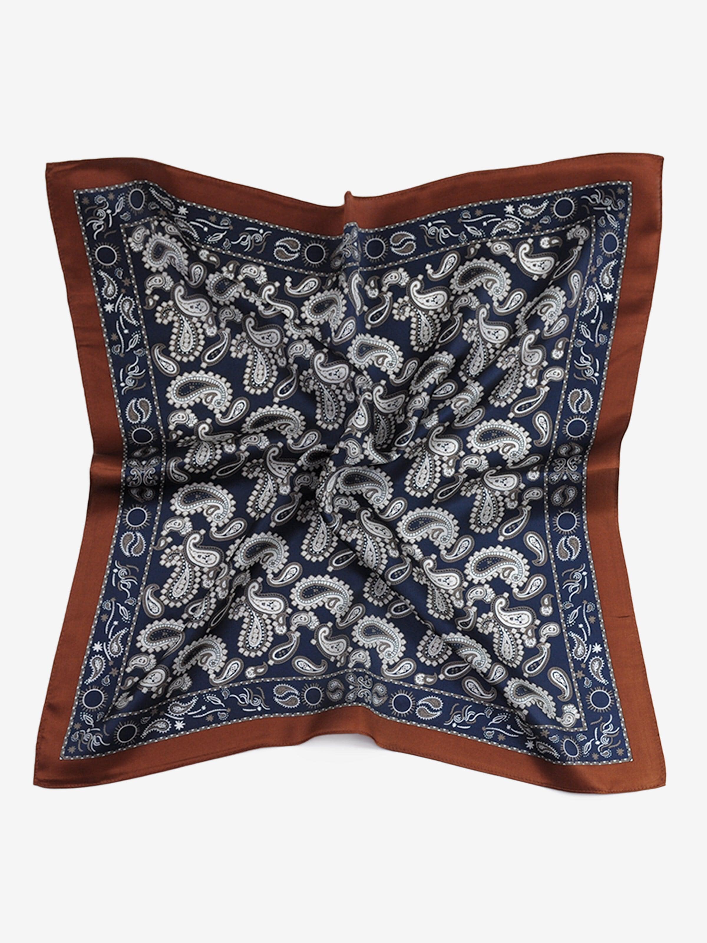 MayTree Scarf in Blue: front