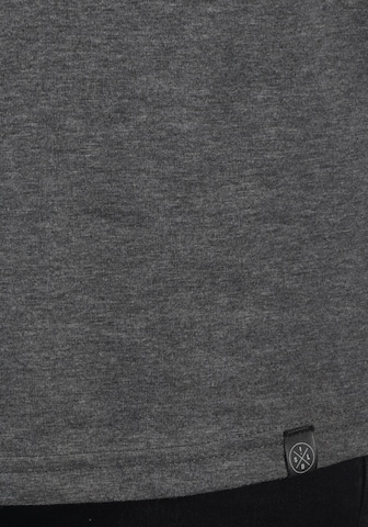 Maglietta 'Longo' di !Solid in grigio