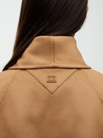 TOMMY HILFIGER Tussenmantel in Bruin