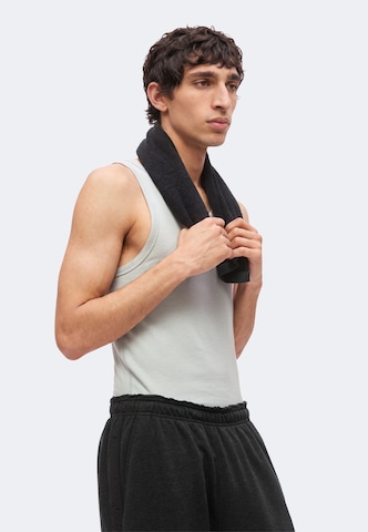 NIKE Funkční tričko – šedá