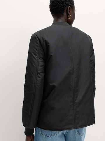 Marks & Spencer Jacke in Schwarz