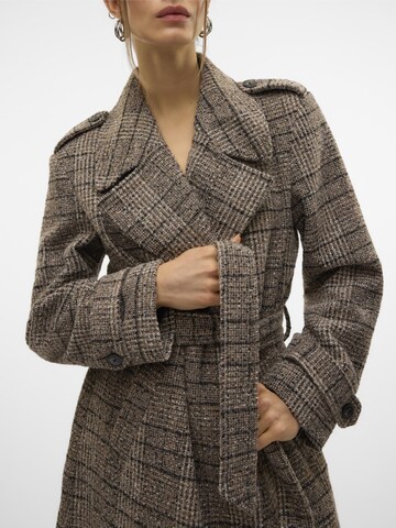 VERO MODA Tussenmantel 'MARTA ' in Grijs