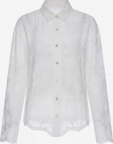 IZIA - Blusa em branco: frente